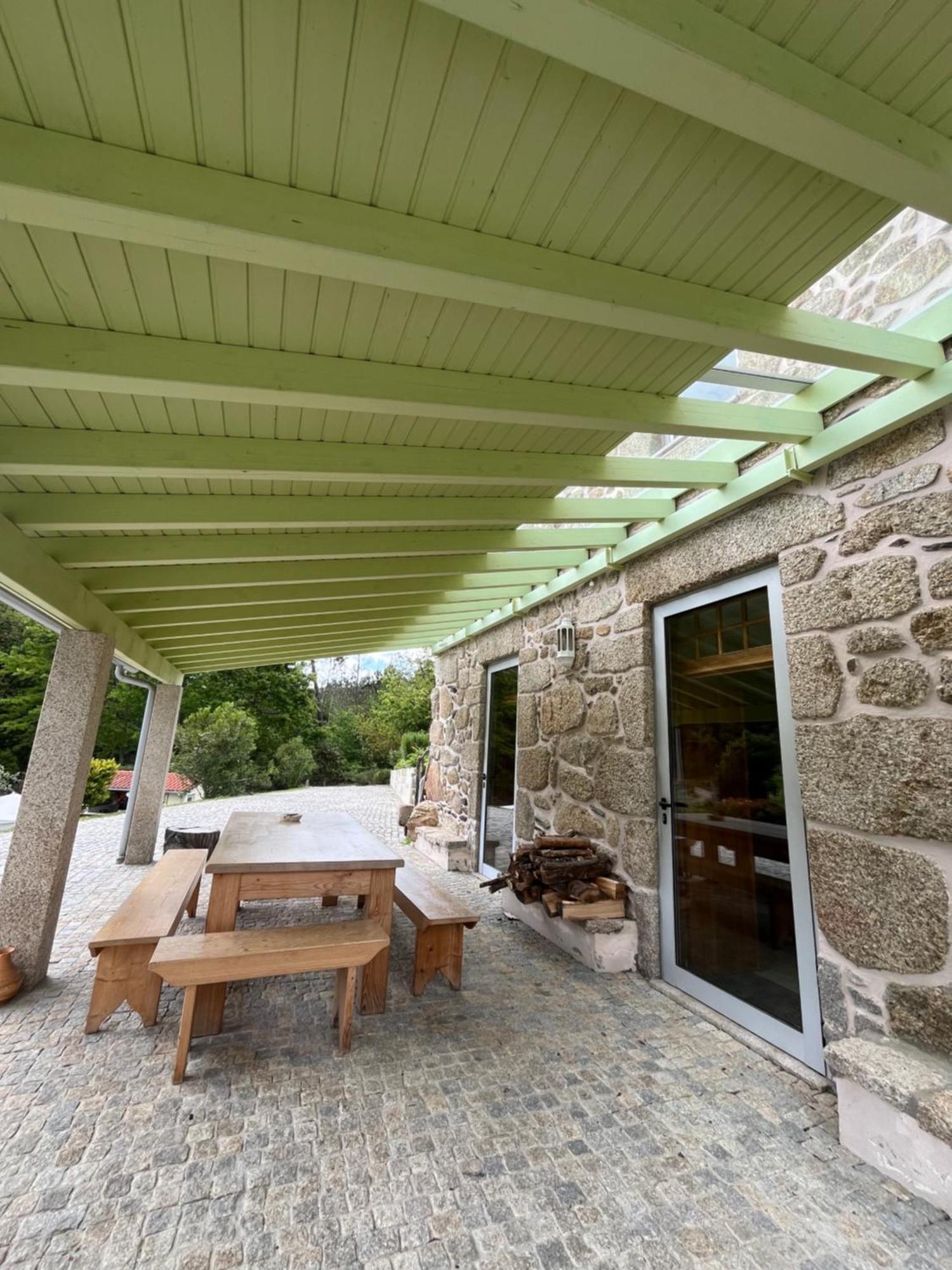 Casa Da Ribeira Do Cirio Guest House Seia Luaran gambar